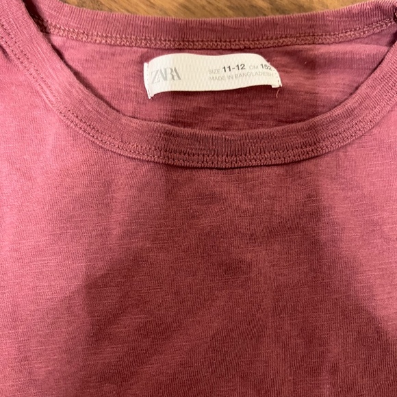 Zara Boys Long Sleeve T-Shirt Dark Pink Blush Colour Sz 11/12 - Picture 1 of 2